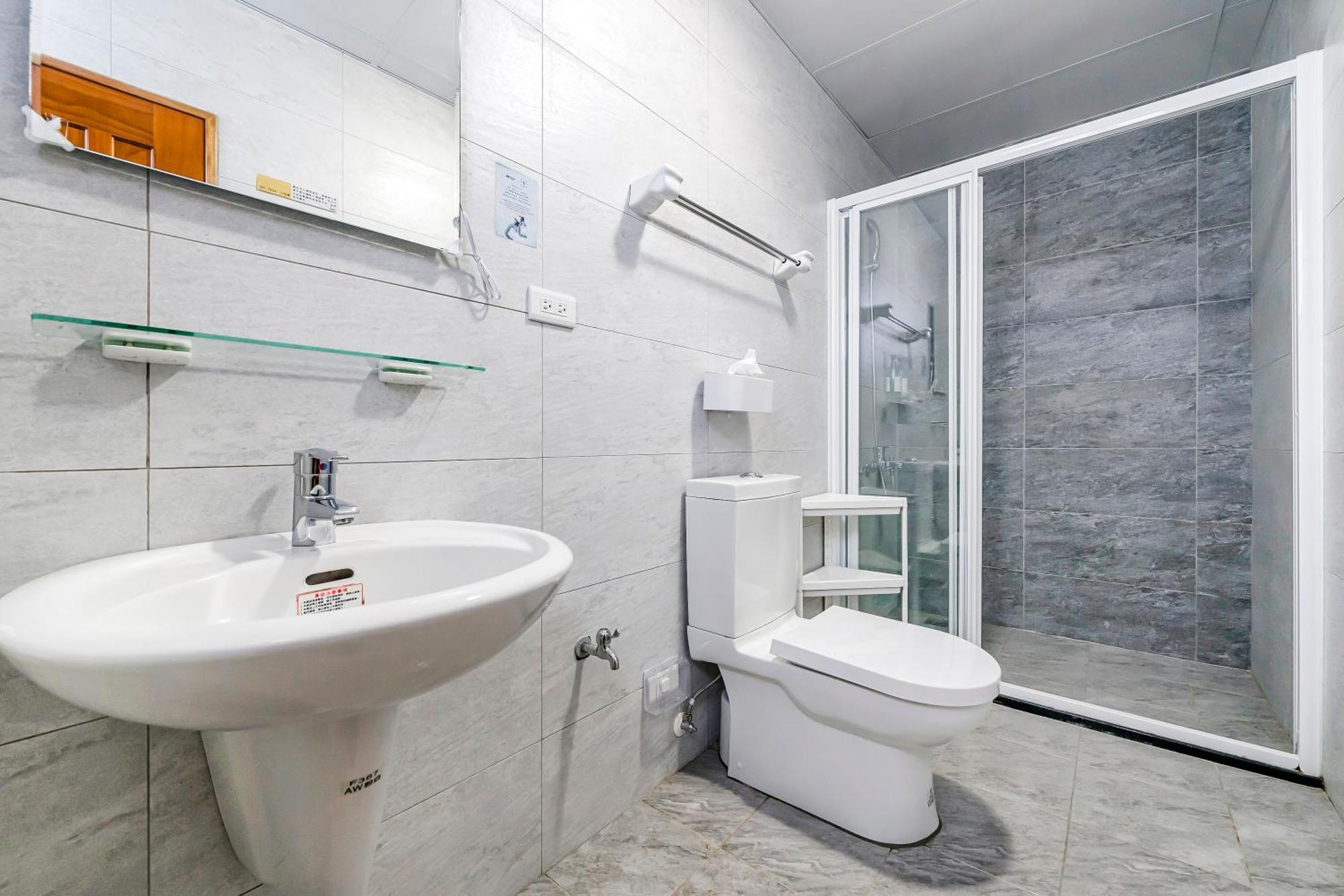 Surf House Apartamento Heng-ch'un Exterior foto